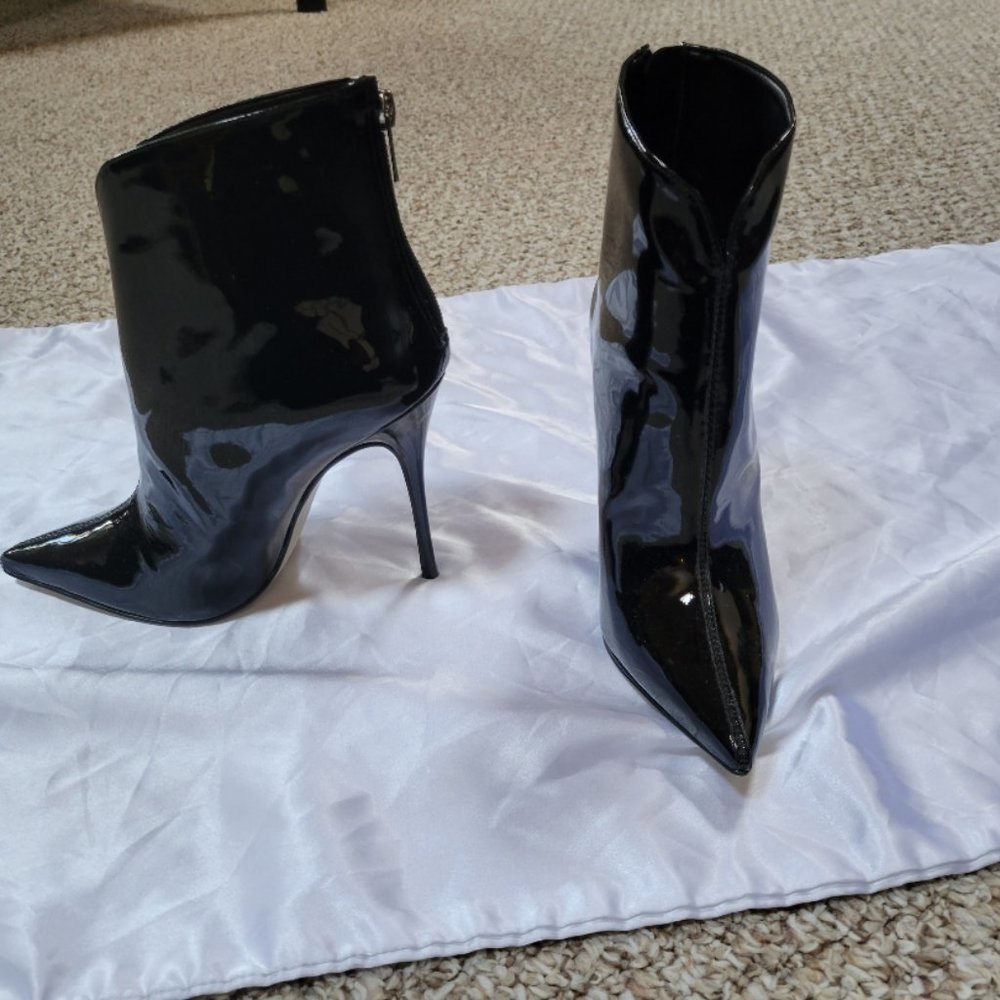 Women's Saks Fifth Avenue Black Patent Ankle Boots